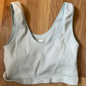 Tank top crop